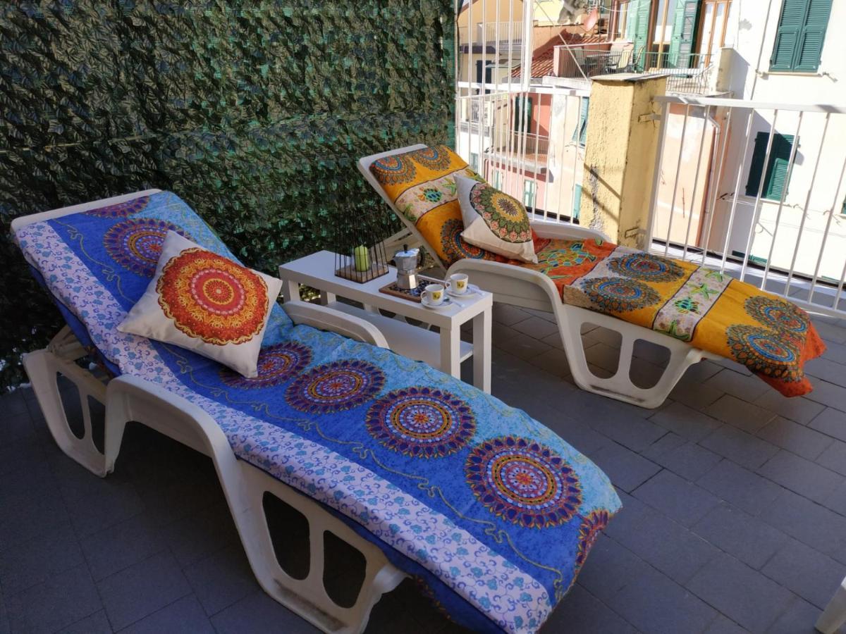Shanti 1 - Terrace Apartment Riomaggiore Eksteriør bilde